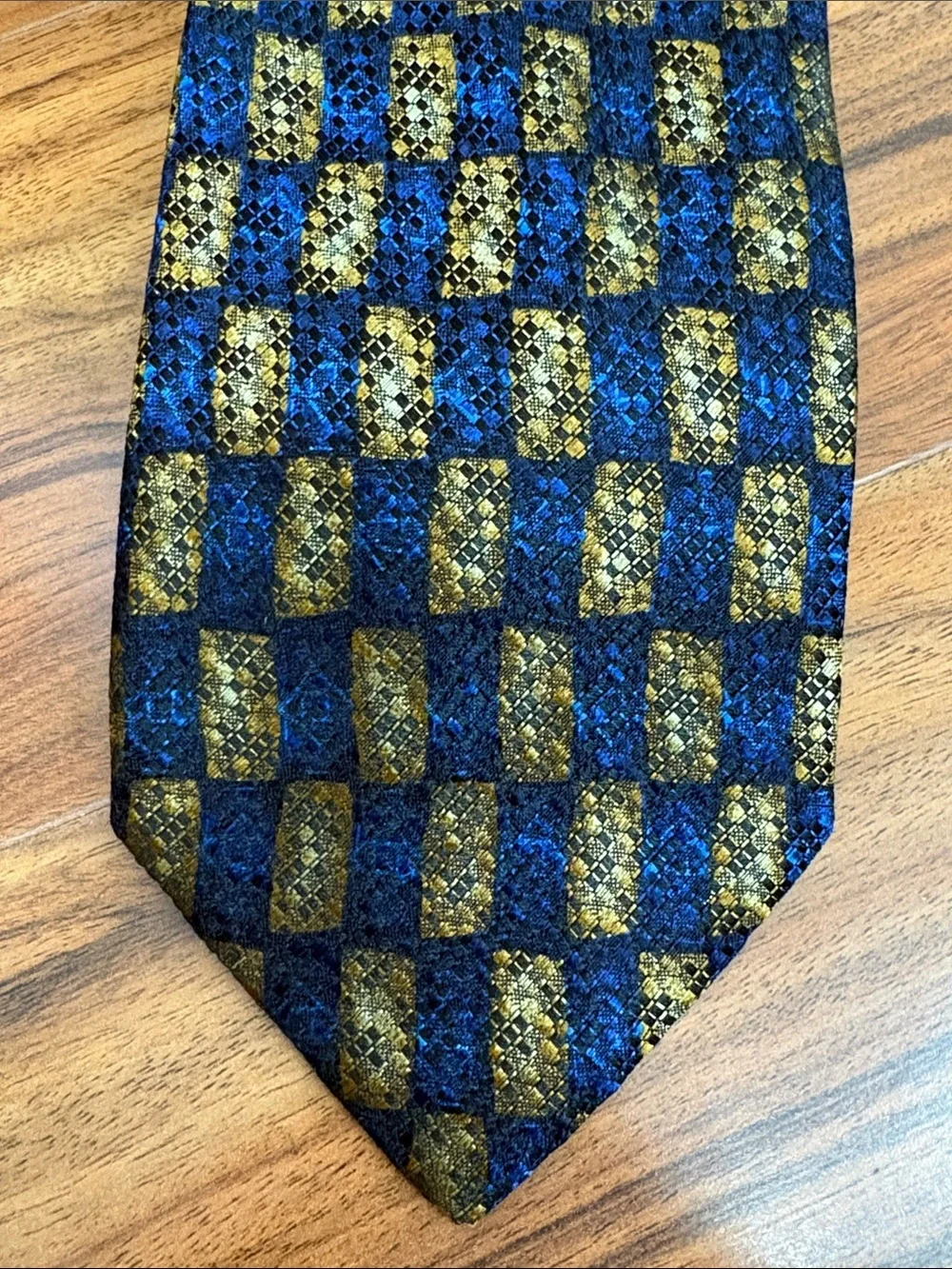 Bellissimo Italian Silk Neck Tie‎